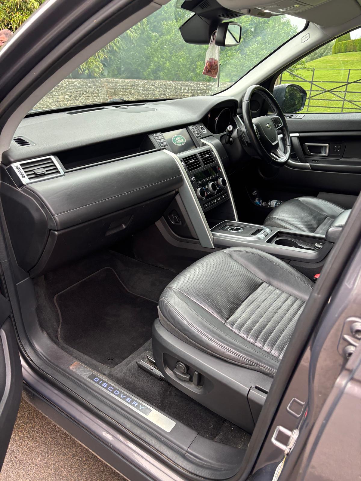 Discovery interior finishing detail